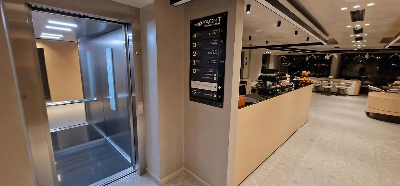 Alyacht Premium Hotel Sarandë 4*,  Albánie