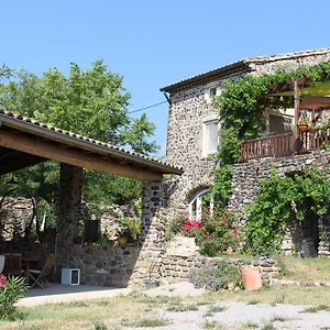 lattrape-reve.hotels-rhonealpes.com/